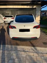 Tesla Model Y Performance Dual Motor AWD Performance - Tesla Model Y in Bremen