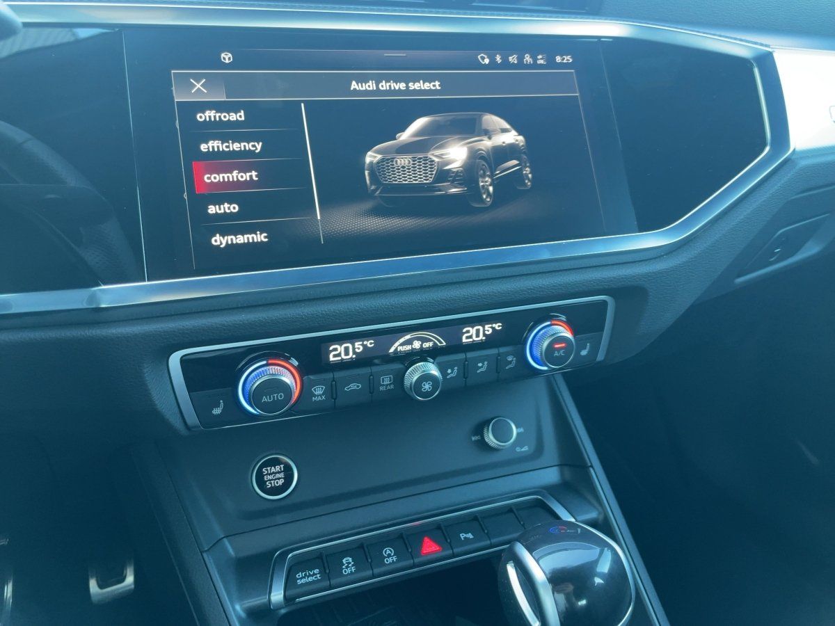 Audi Q3 Sportback S line 35 TFSI APP+ACC+LED+NAVI+PDC foto 19