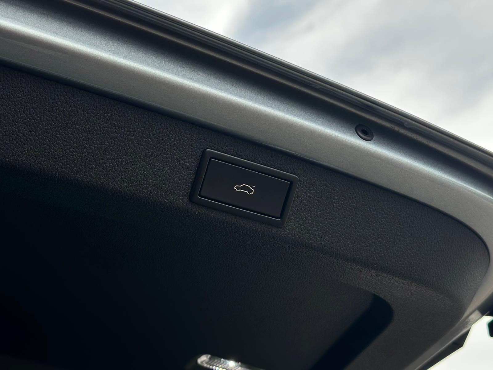 Skoda Superb 2.0TDI STYLE MATRIX#MEMORY#NAVI#SHZ#AHK