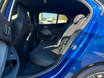 BMW 120 M Sport Harman Kardon Navi RFK Adapt LED 19"