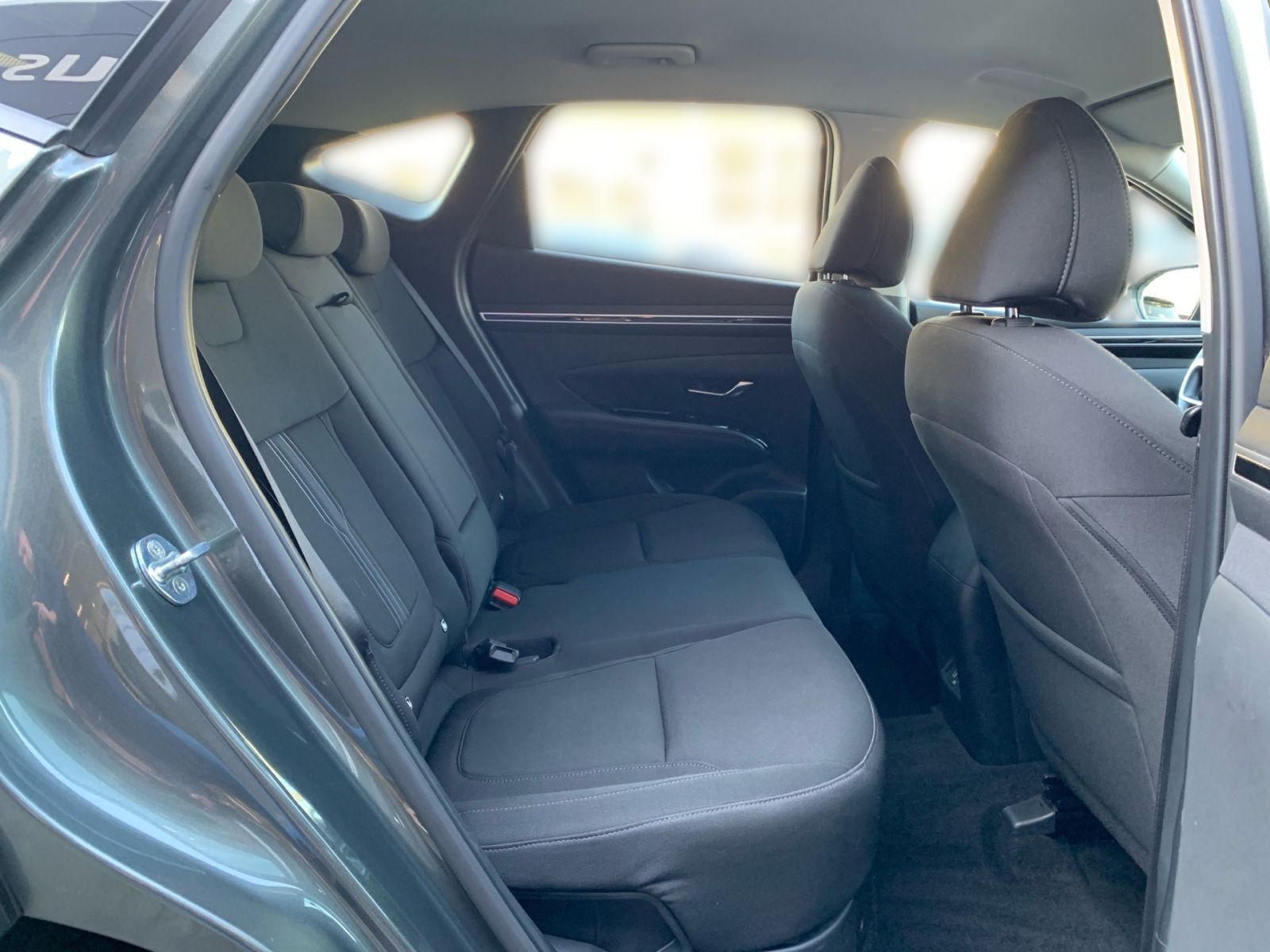 Fahrzeugabbildung Hyundai TUCSON 1.6 T-GDI Trend Hybrid AHK Krell el.HK As