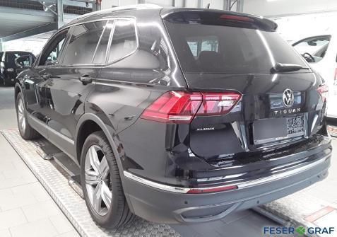Volkswagen Tiguan MOVE 2.0 TSI DSG Navi StHz Pano AHK HUD L foto 4