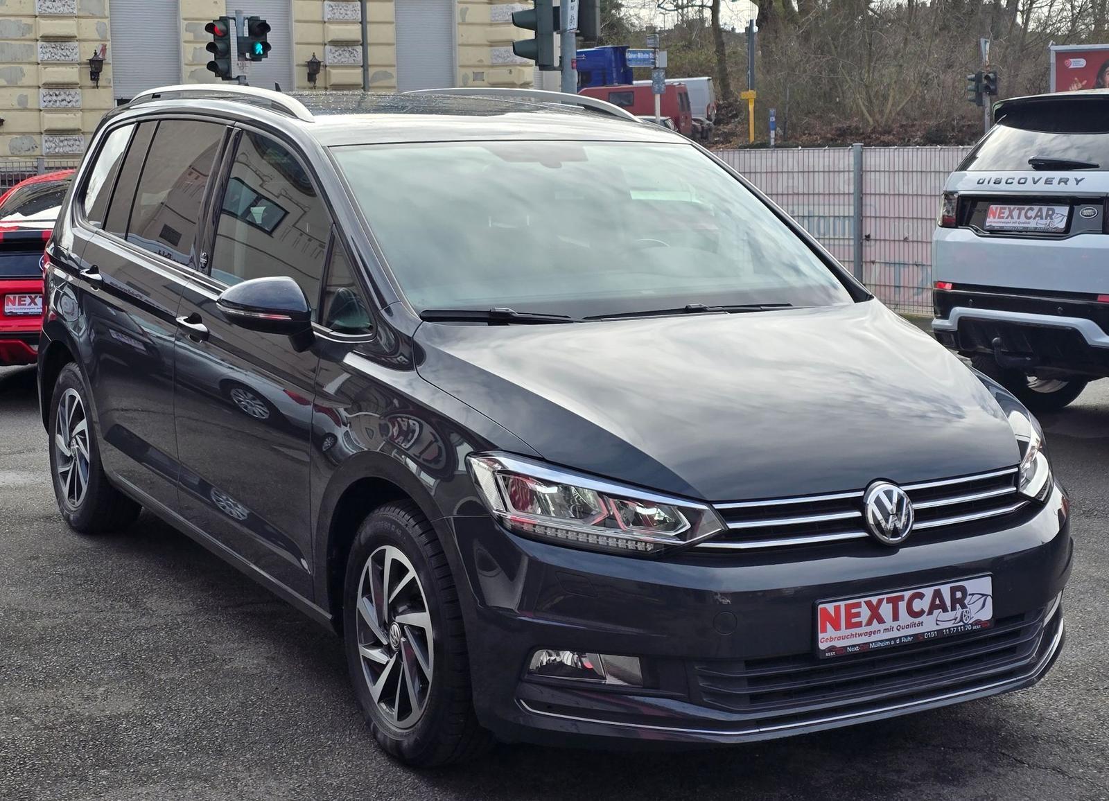 Volkswagen Touran 1.2 TSI Sound|Led|Navi|