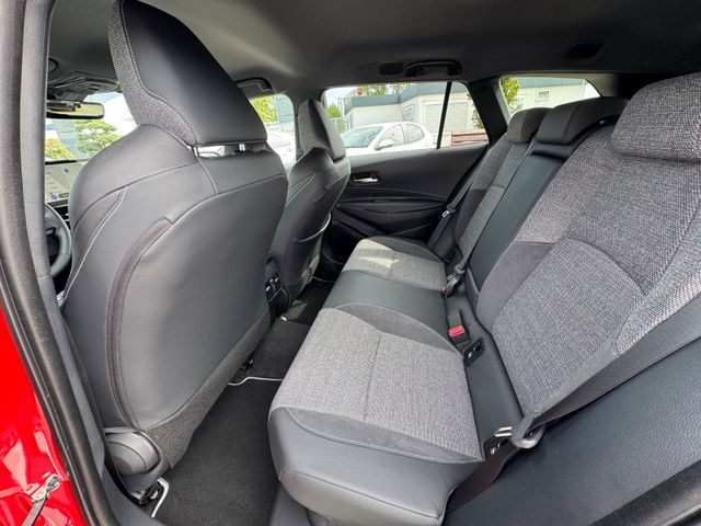 Toyota Corolla  1,8 Hybrid Style Touring Sports *SOFORT*