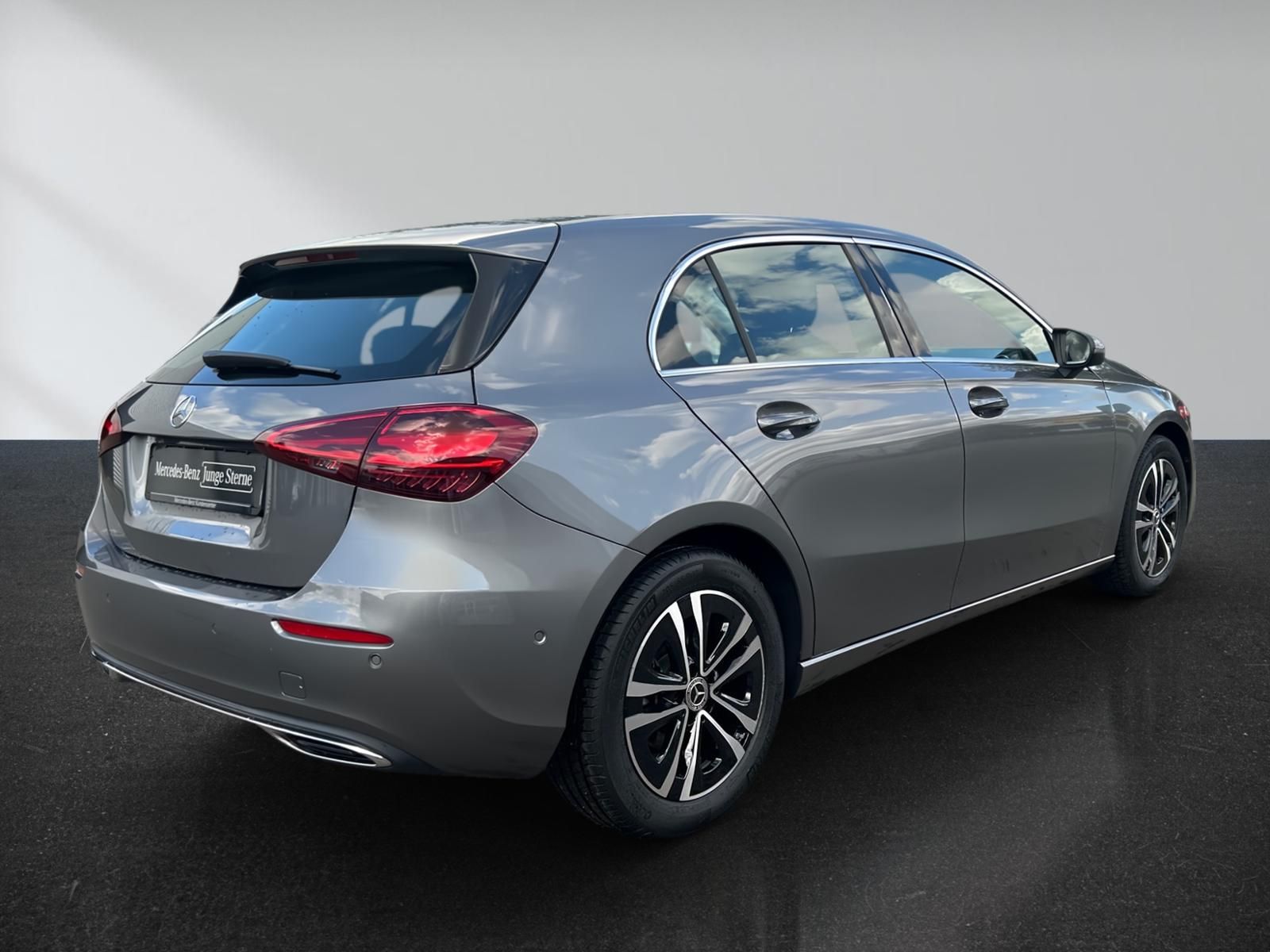 Mercedes-Benz A 180 Progressive Advanced Kamera LED CarPlay foto 5