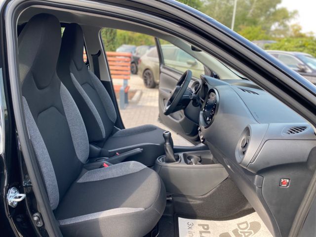 Toyota Aygo  X Play *Sofort*