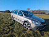 Skoda Octavia 1.8 TSI 4x4 Scout Combi Scout - Skoda Octavia aus 2011: Scout