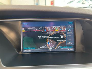 Audi A5 Cabriolet 1.8 TFSI *NAVI*PDC*SZHZ*BIXENON*KAM