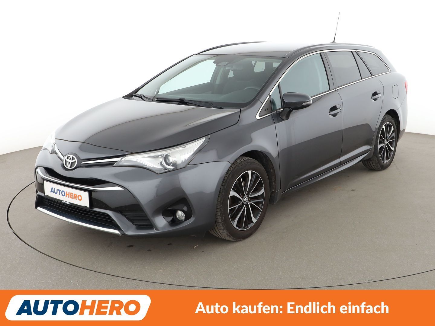 Toyota Toyota Avensis 1.8 Team D *NAVI*TEMPO*CAM*SHZ*ALU*