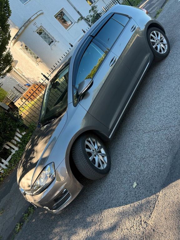 Image of Volkswagen Golf