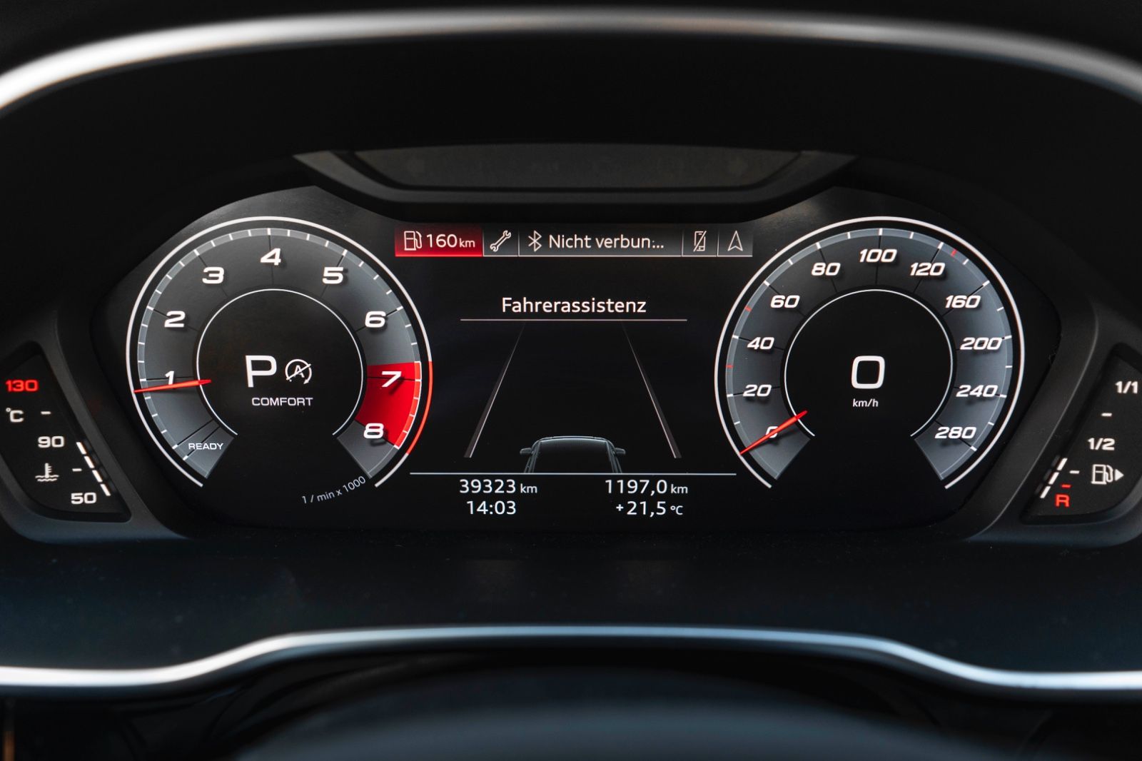 Fahrzeugabbildung Audi Q3 Quattro S-Line KAM NAV TOTW SPUR LED CARPLAY