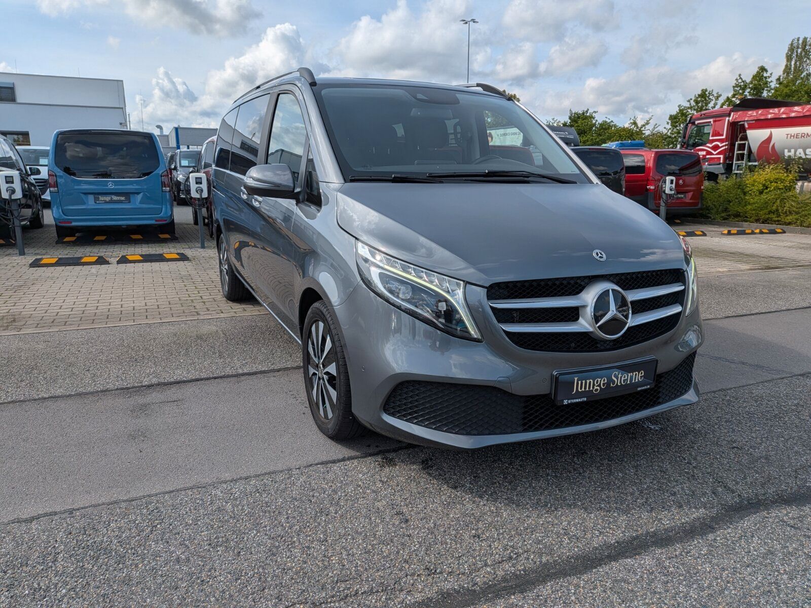 Mercedes-Benz V-Klasse EDITION V 220 d lang LED DISTRONIC NAV imagem 2