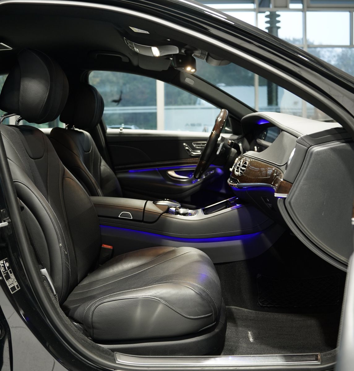 Mercedes Benz S 560
