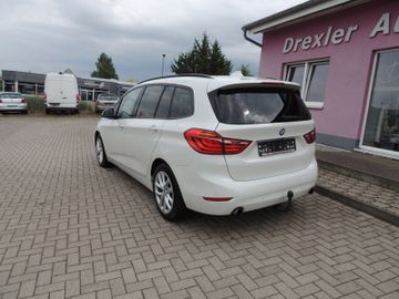 BMW 220 - 5