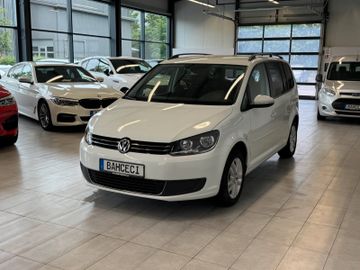 Volkswagen Touran - 4