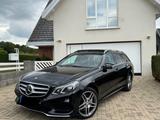 Mercedes-Benz E 350 BlueTEC 4MATIC T AVANTGARDE AVANTGARDE - Mercedes-Benz E 350: Bluetec