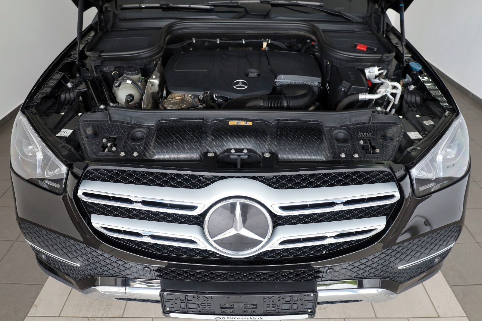 Fahrzeugabbildung Mercedes-Benz GLE 350de 4M Leder,Navi,LED,Kamera,SH,PDC,ParkP.