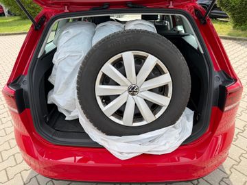 Volkswagen Passat Variant - 11