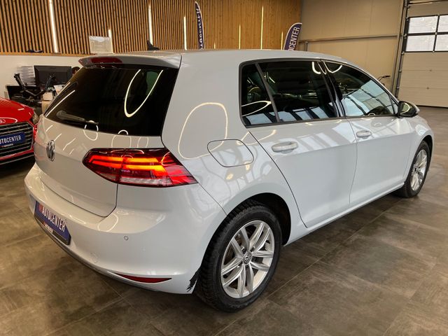 MYAUTOCENTER – Gebraucht- und Jahreswagen mit Werkstattservice in Pfaffenhofen Volkswagen Golf VII Lim. Comfortline BMTStart-Stopp*Klima*