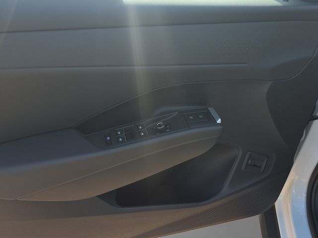 T-Roc R-Line 1.5 eTSI DSG HUD MATRIX-LED 360°