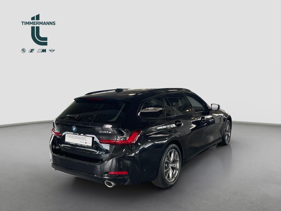 BMW 330e Touring Automatic Navi Bluetooth PDC MP3