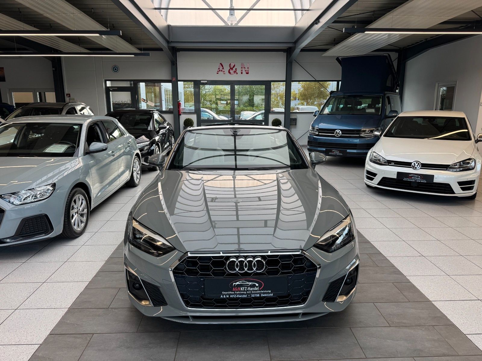 Audi A5 Cabriolet 40 TFSI S line foto 4