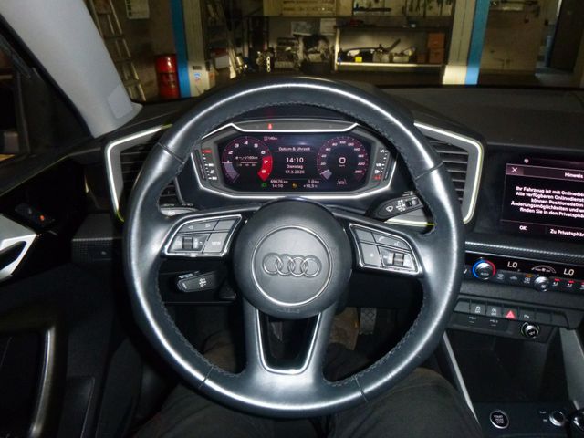 Fahrzeugabbildung Audi A1 Sportback 25 TFSI > S line / SR neu<