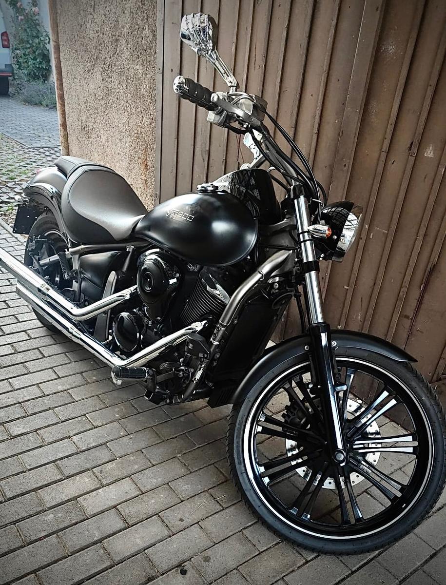 Kawasaki VN 900 Custom Top Zustand Einspr.  13 tkm extras