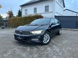 Volkswagen Passat 2.0TDI DSG Var. Business AID*LED*LANE*KAM