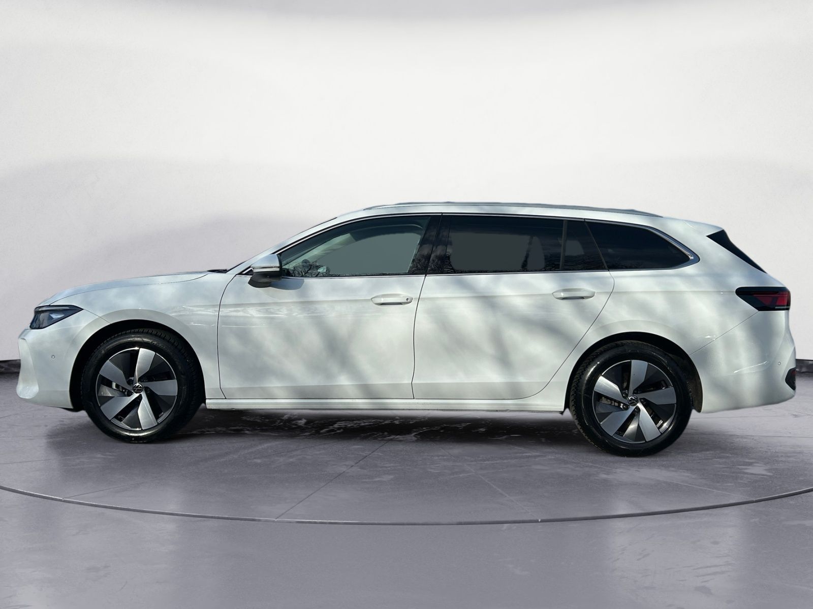 Volkswagen Passat Variant - Bild 8