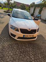 Skoda Octavia 2.0 TDI DSG RS Combi RS