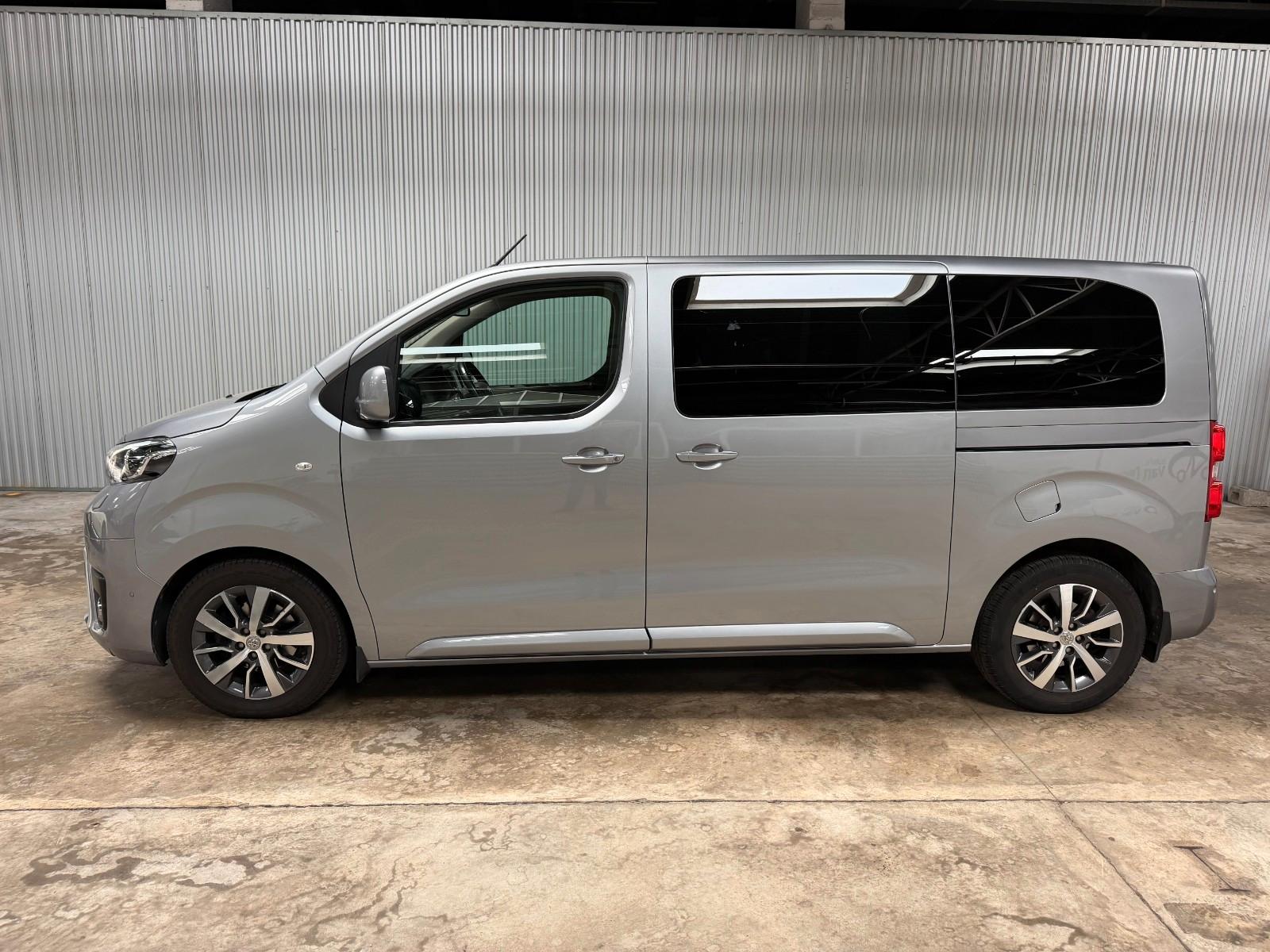 Toyota Proace Verso Medium VIP Aut Leder Camera Massage
