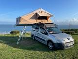 Peugeot Minivan/Minicamper mit Dachzelt, Innenausb... - Peugeot Partner von privat