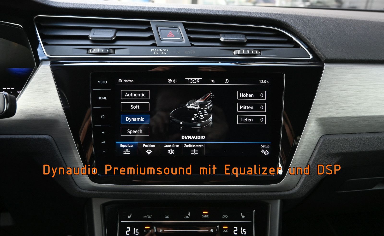 Fahrzeugabbildung Volkswagen Touran 1.5 TSI DSG °ACC°AHK°DYNAUD.°ERGO°STANDHZ
