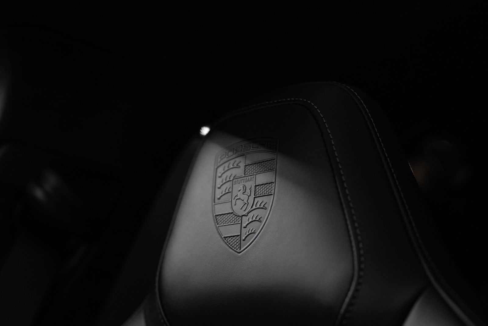 Fahrzeugabbildung Porsche Panamera GTS BURMESTER/PANO/PDLS+/STANDHEIZUNG