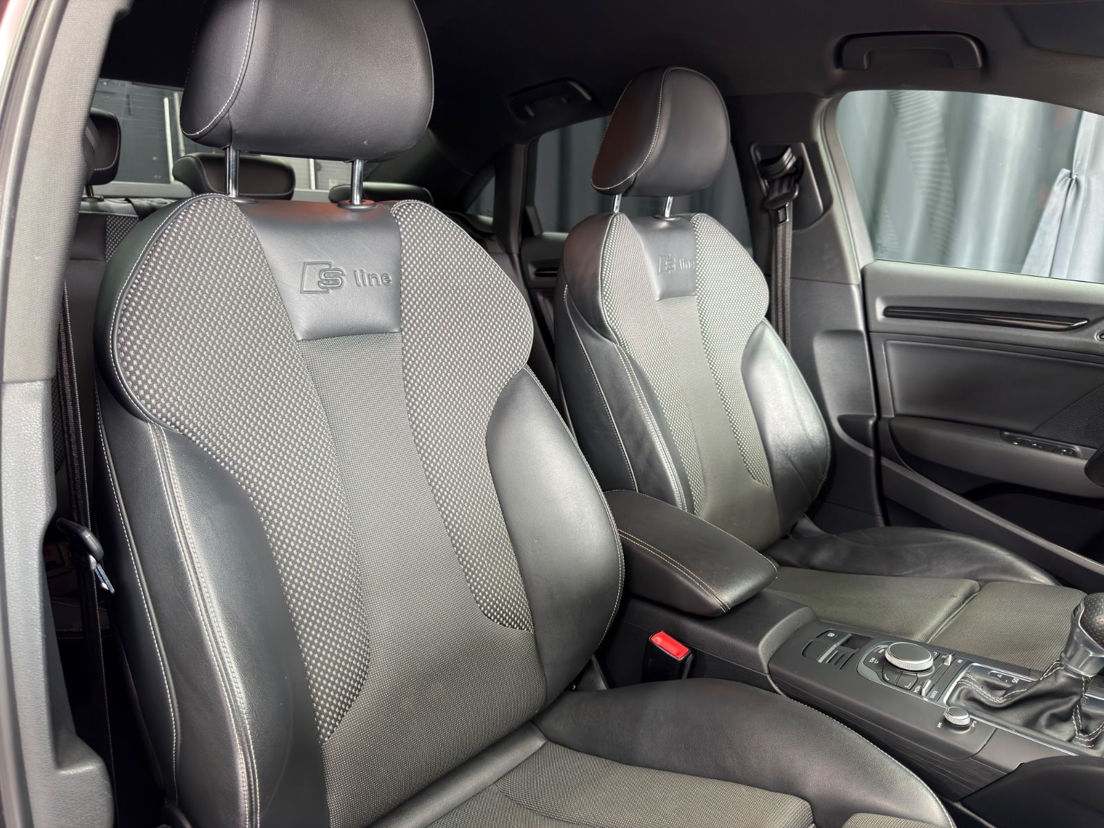 Fahrzeugabbildung Audi Audi A3 Limousine 2.0 TDI|3xS-LINE|B&O|S-TRONIC