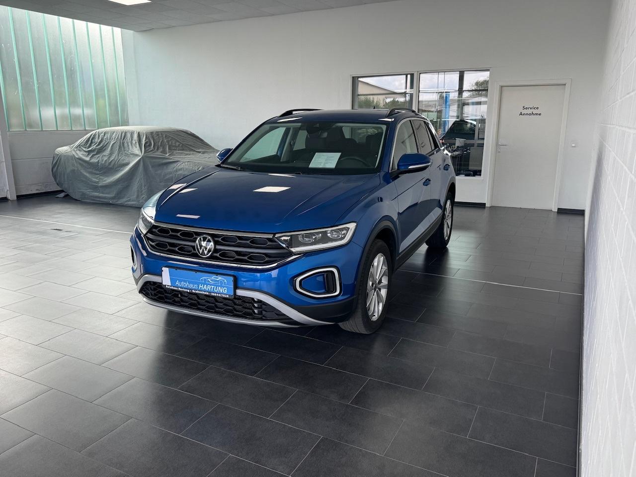 Volkswagen T-Roc 1.5 TSI Life, DSG, PDC, Car Play-N, Klima,