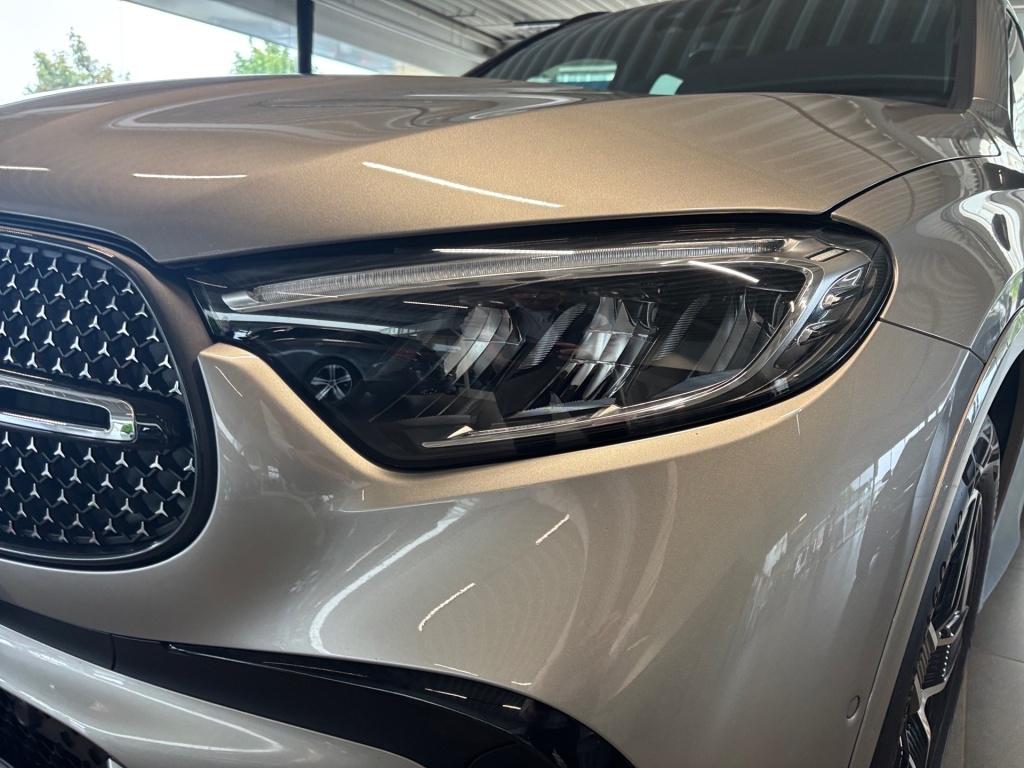 Mercedes-Benz GLC 220 d 4M AMG+Night+AHK+Memory+Ambi+360°+MBUX