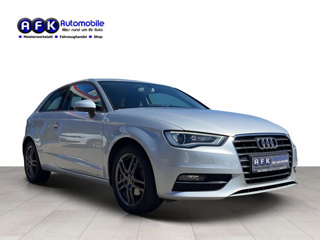 Audi A3 1.6 TDI Attraction Metallic