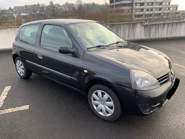 Renault Clio Campus mit Klima  Tüv NEU 11-...