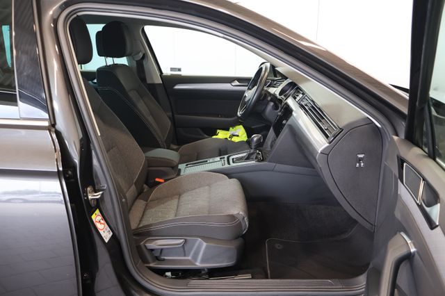 Volkswagen Passat 2.0 TDI Business ACC+LED+CARPLAY+AHK