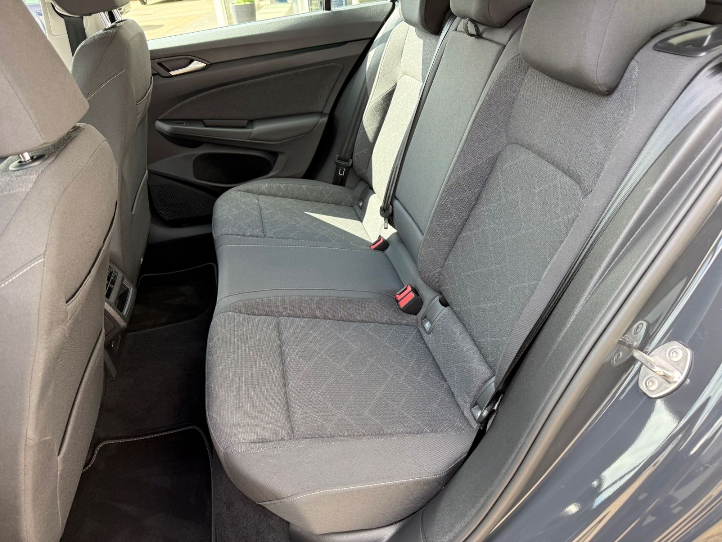 VW Golf Life eTSI 1.5 Mildhybrid EU6d VIII - Image 20
