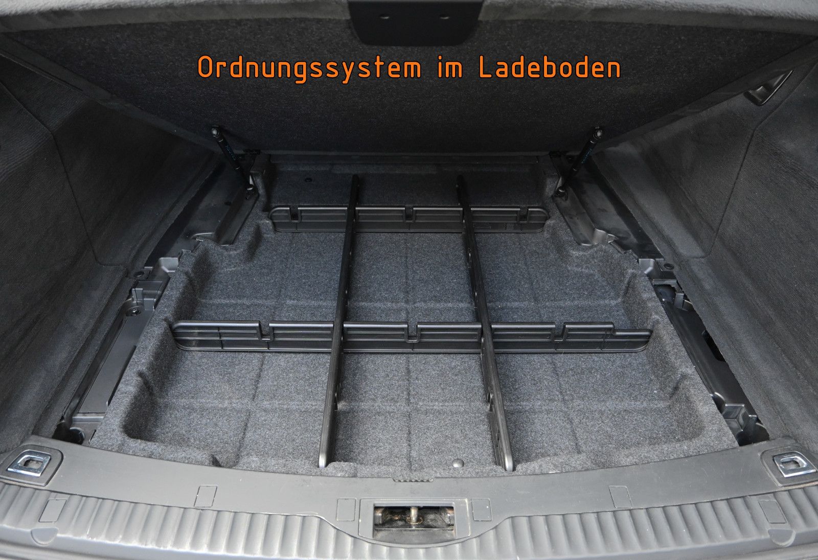 Fahrzeugabbildung BMW 530d Touring °AHK°AKTIVLENK.°DYNAMIC-DR.°KOMF.SI