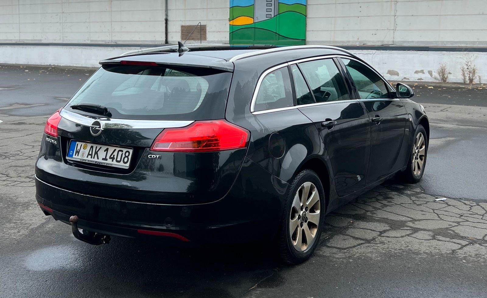Opel Insignia 2010 — photo 9