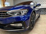 Volkswagen Passat *R-Line*Dynaudio*Standheizung*4Motion*AHK - Volkswagen Passat Variant: Blau, Motion