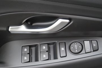 Hyundai i30 1.5 T-GDI N Line DCT-NAVI-LED-KAMERA-SHZG-