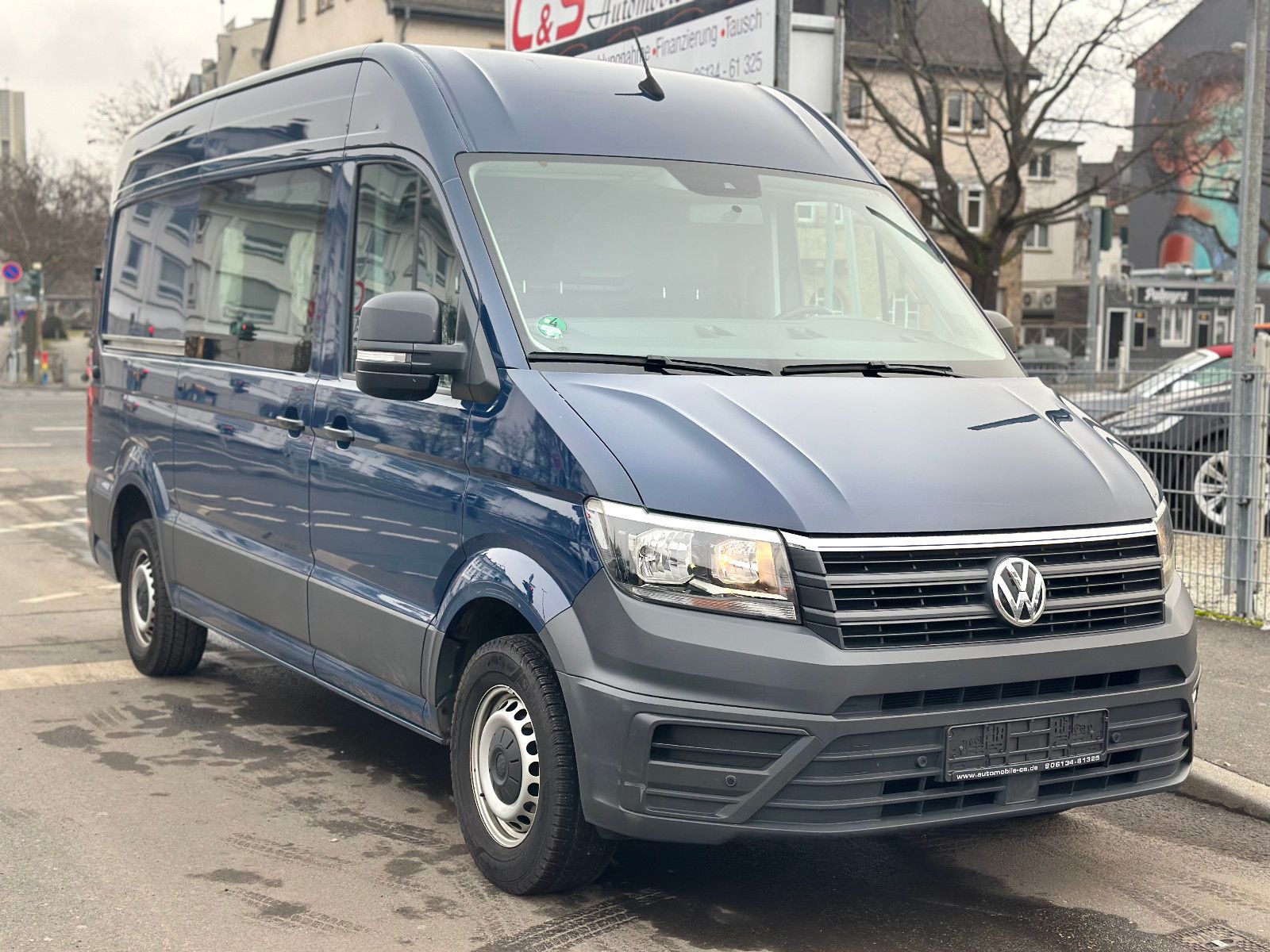 Fahrzeugabbildung Volkswagen CRAFTER KASTEN M.2021 35 MITTELLANG HOCHDACH RWD