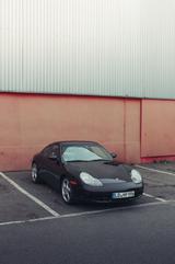 Porsche 911 (996) Carrera 4  Schalter - Porsche in Stuttgart: 911