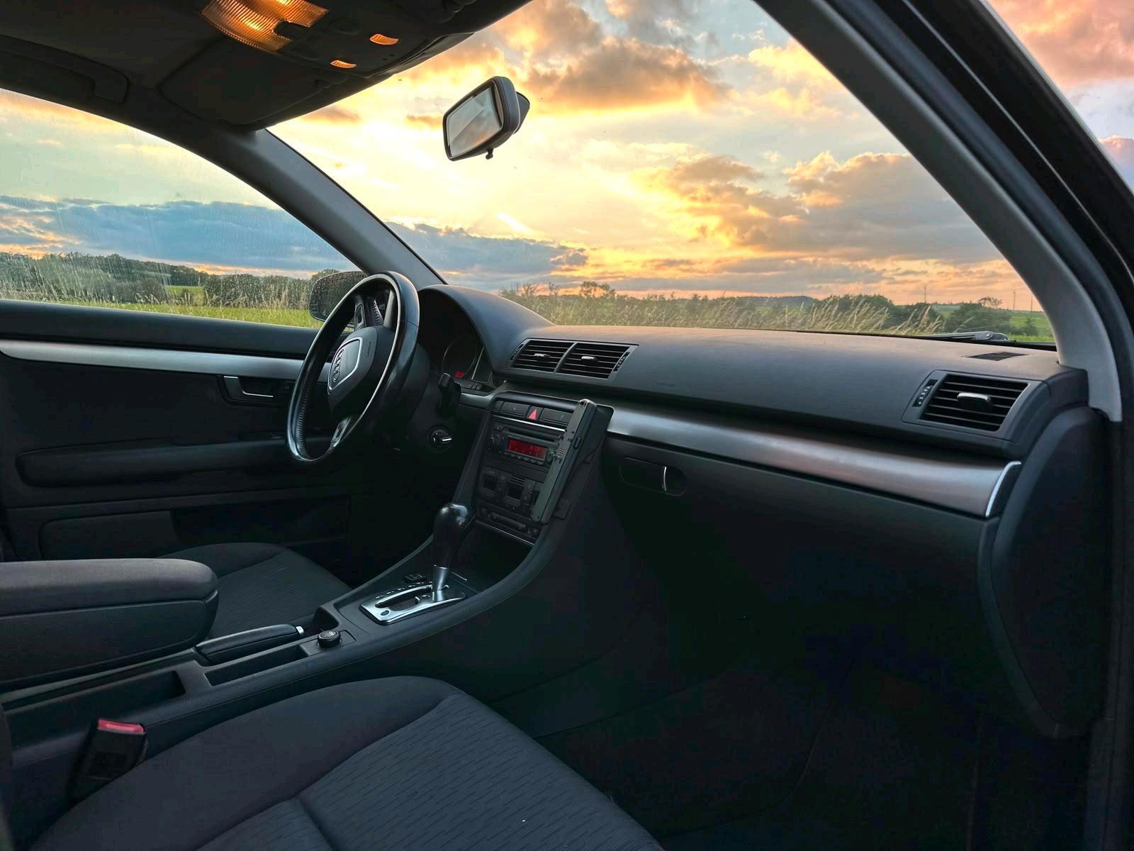 Audi A4 2006 — photo 5
