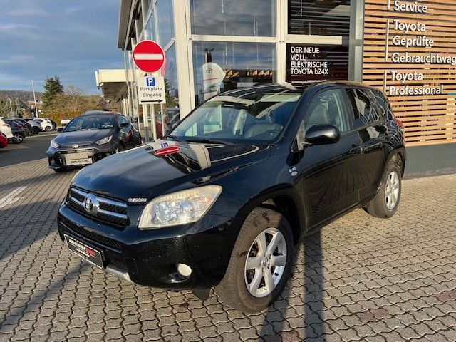 Toyota RAV 4 2.2 D-4D 4x4 Travel